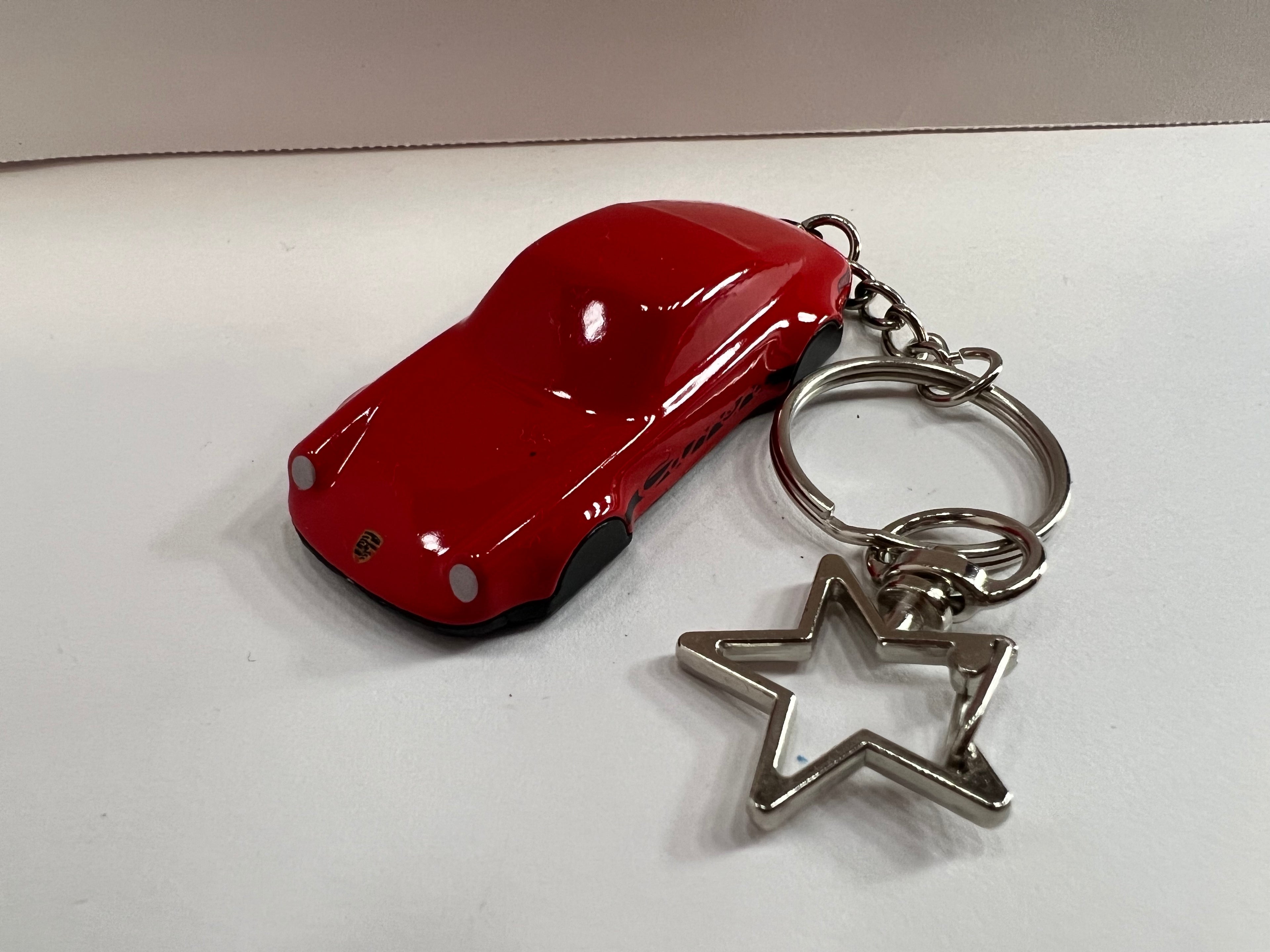 Porsche 911 Carrera Clip Keychain