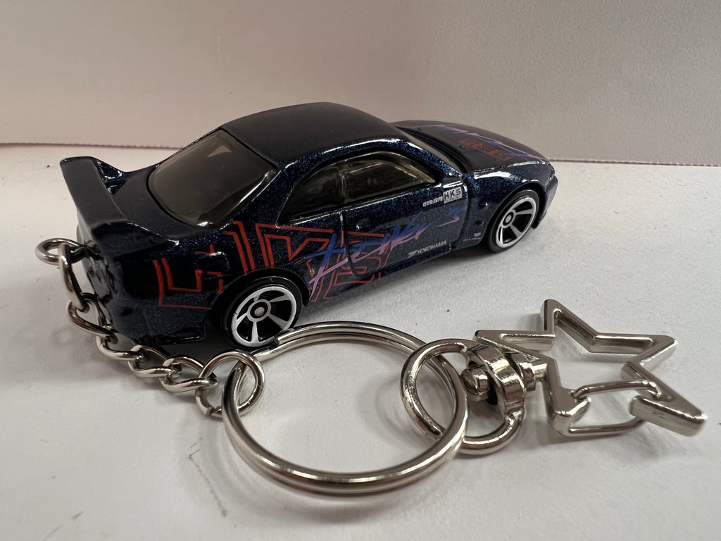 Nissan Skyline GT-R R33 Keychain