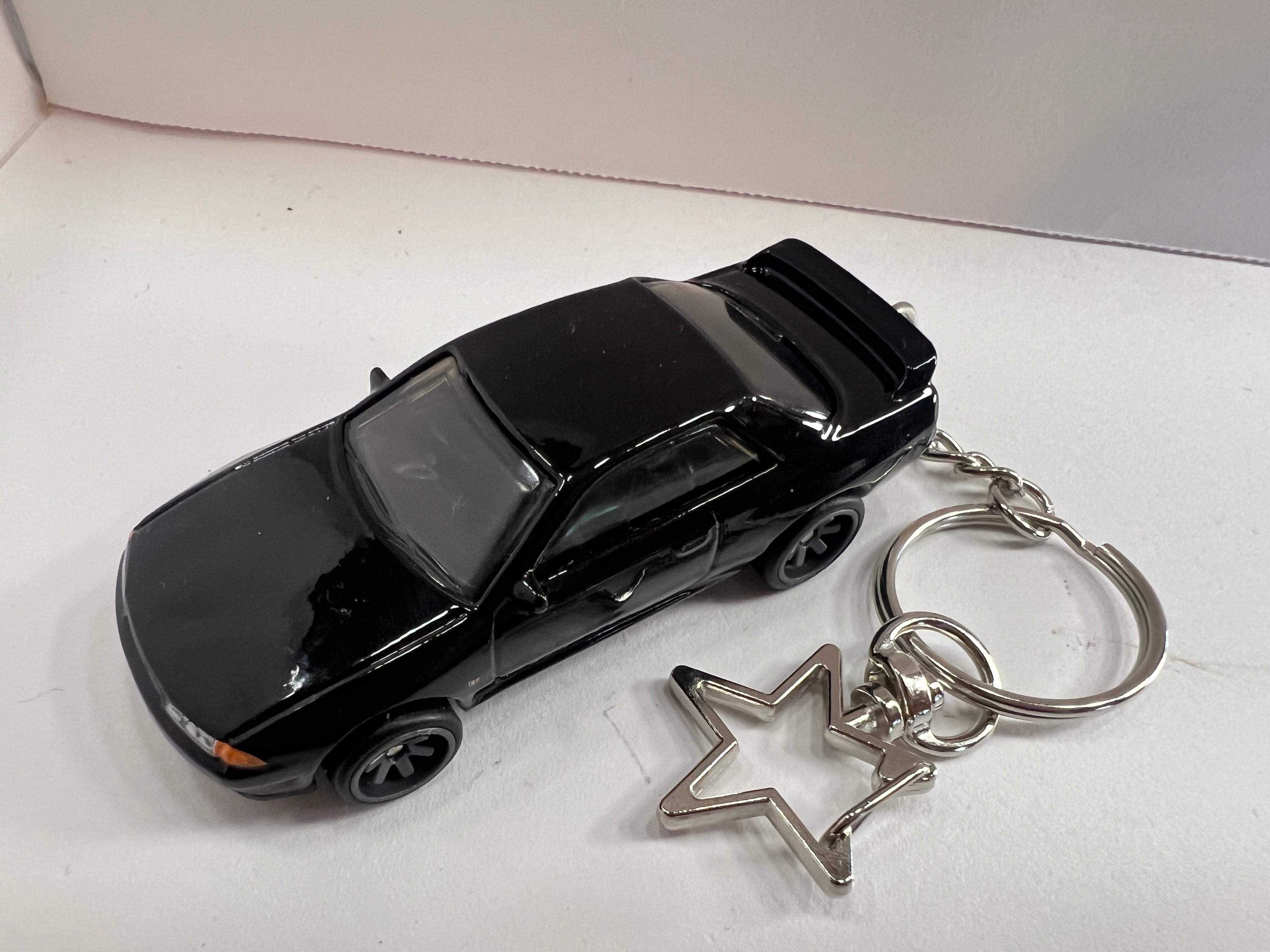 Nissan Skyline GT-R R32 Keychain